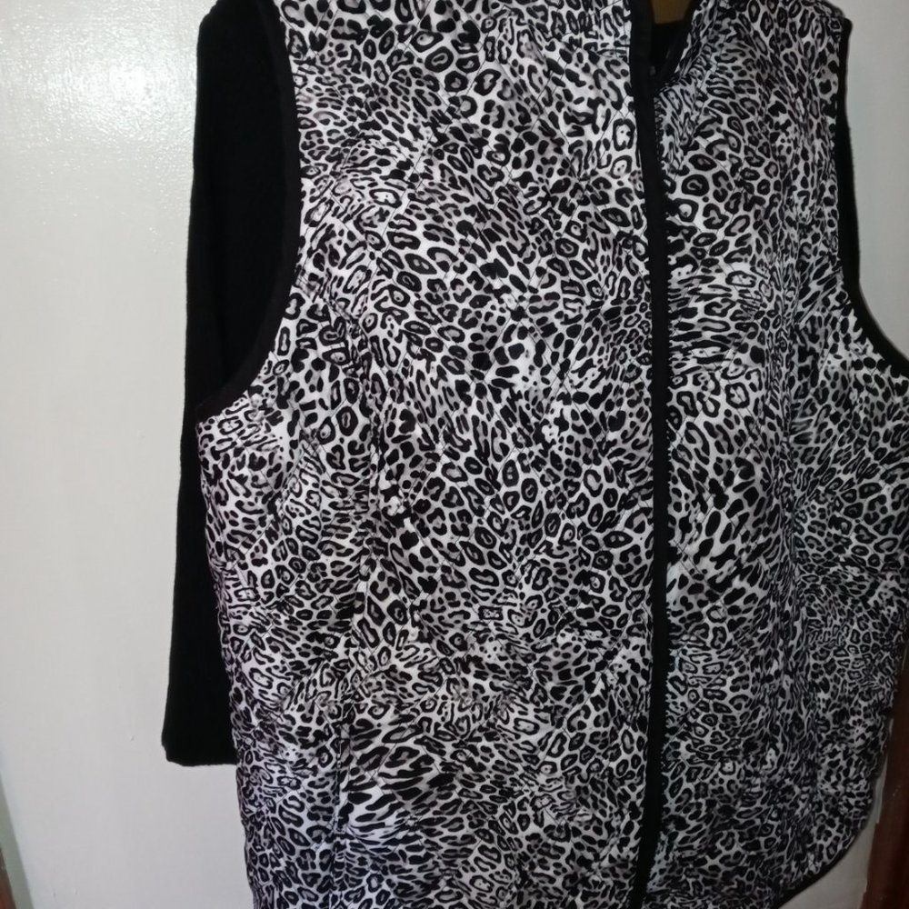 Jones New York Leopard Print Black Trim Quilted Vest Size Women's 3X